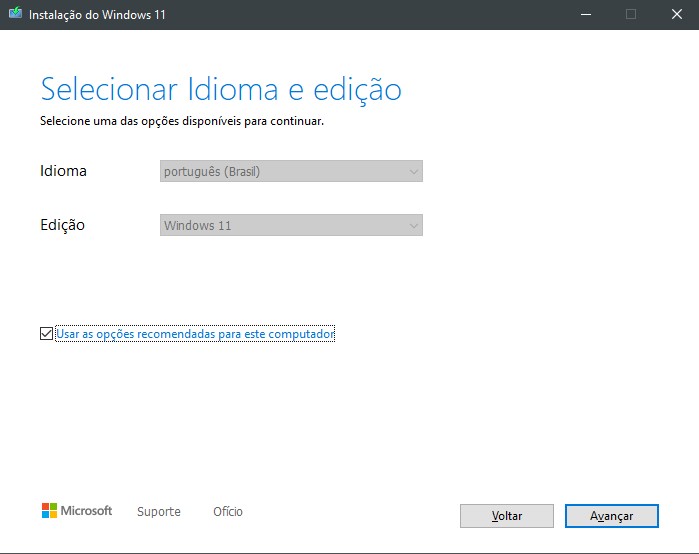 Seleccione el idioma y la edición o haga clic en siguiente para continuar con la instalación de Windows 11